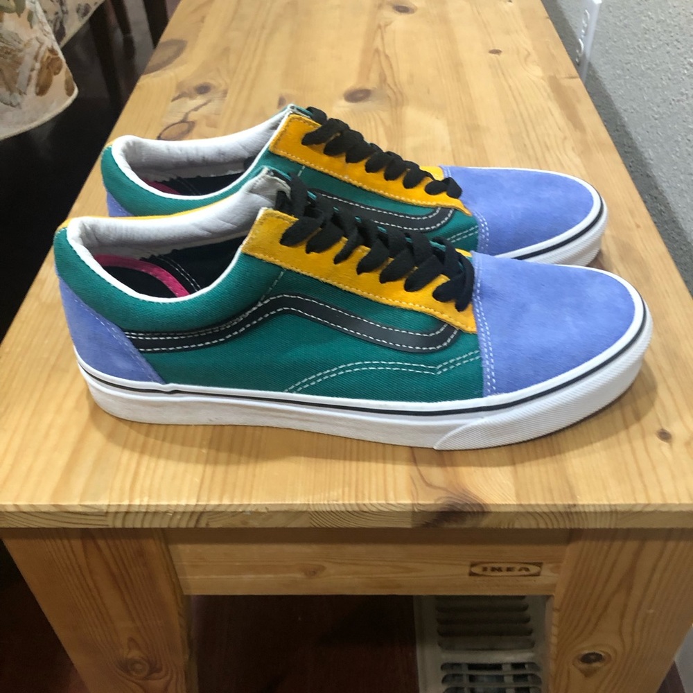 Vans Off the Wall Unisex Old Skool skate shoe